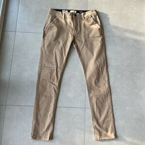 Men’s Khaki Pants